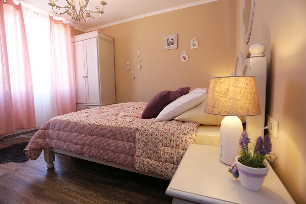 Shabby Chic Rooms ซาดาร์ ภายนอก รูปภาพ